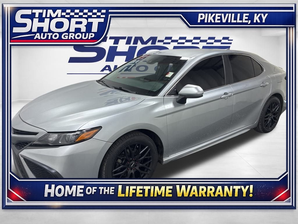 Used 2021 Toyota Camry SE Sedan