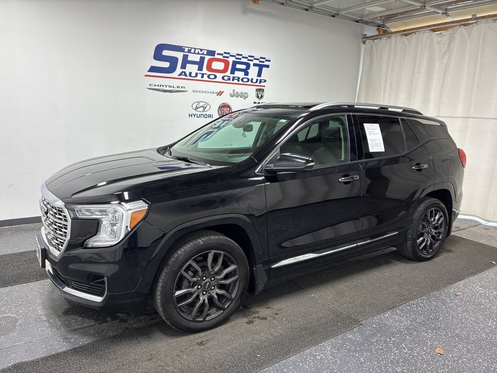 Used 2023 GMC Terrain Denali SUV