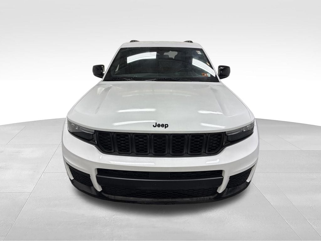 Used 2023 Jeep Grand Cherokee L Altitude SUV