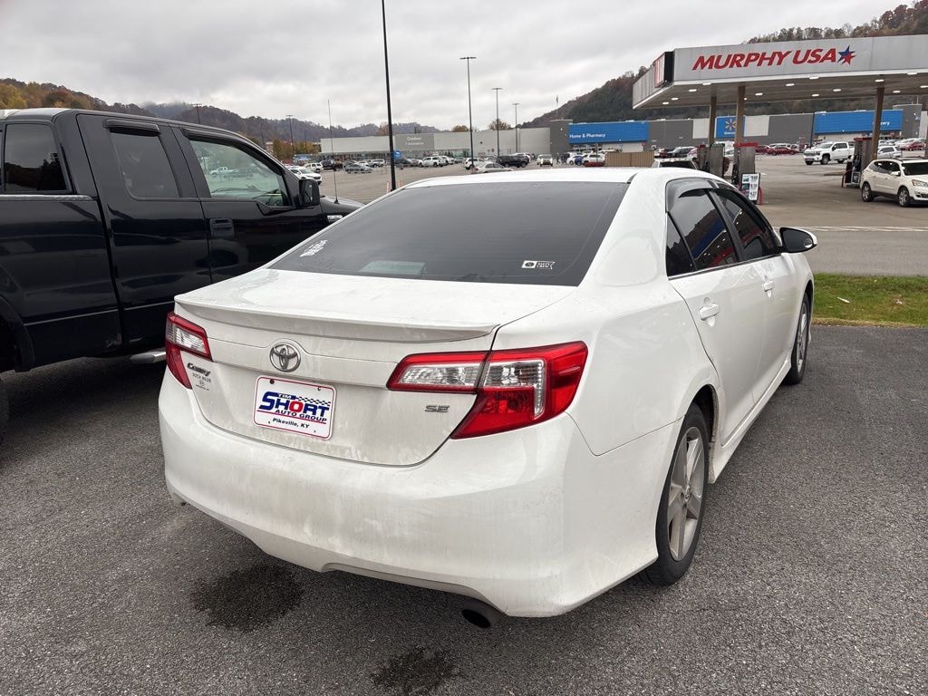 Used 2012 Toyota Camry SE Sedan