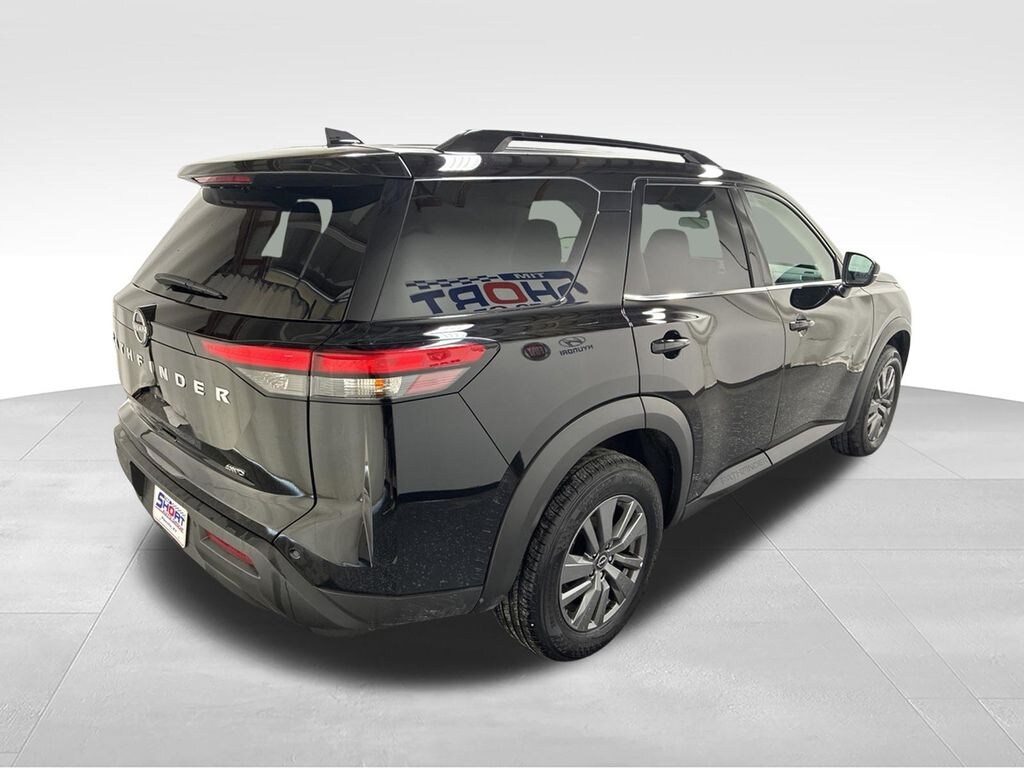 Used 2025 Nissan Pathfinder SV SUV