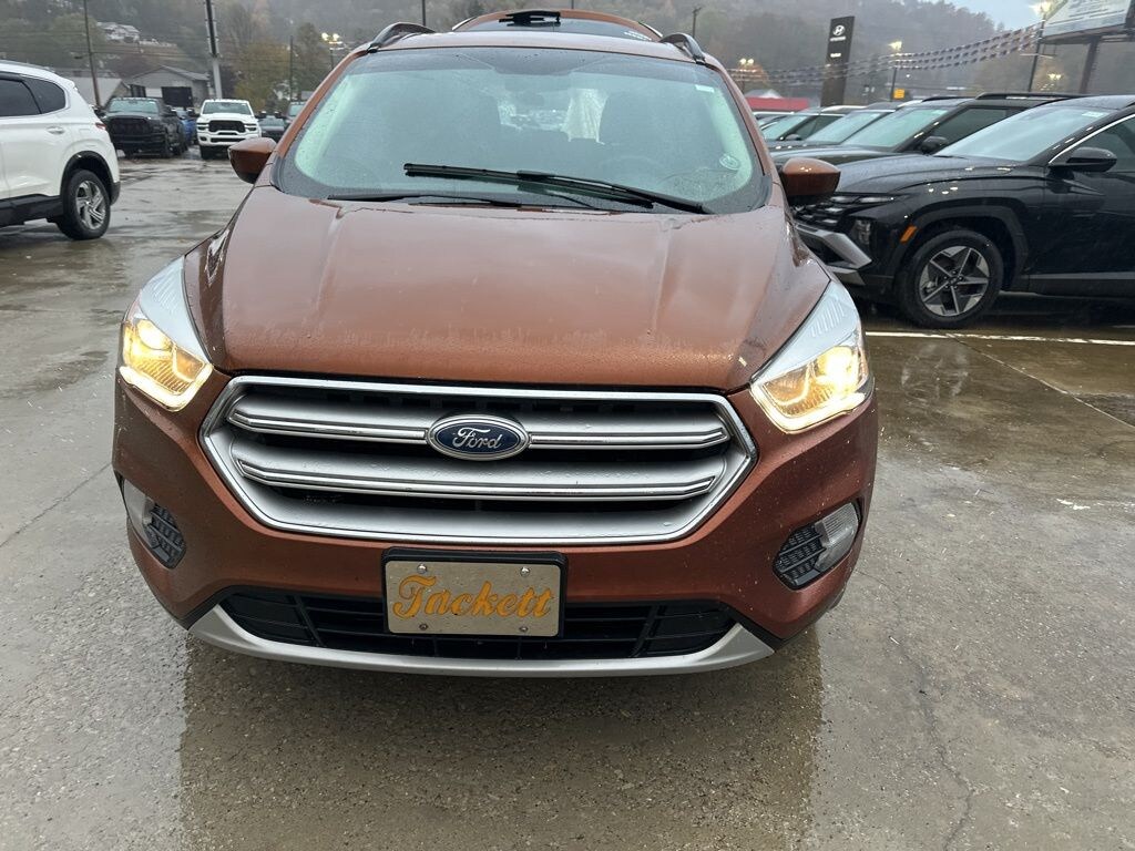 Used 2017 Ford Escape SE SUV