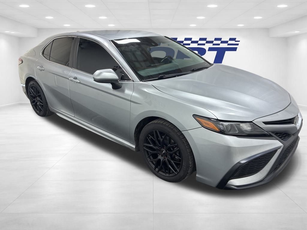 Used 2021 Toyota Camry SE Sedan