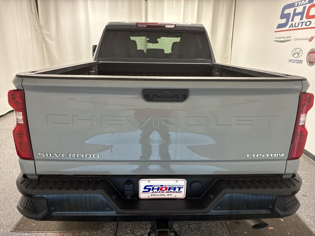 Used 2025 Chevrolet Silverado 2500HD Custom Truck