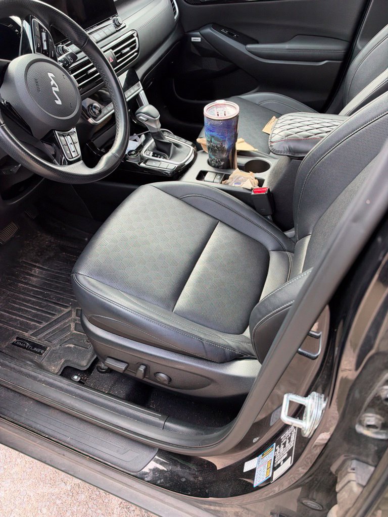 Used 2023 Kia Seltos SX SUV