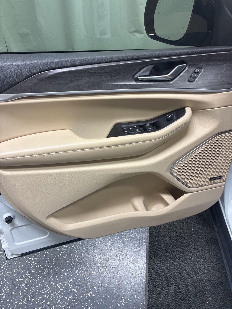 2022 Jeep Grand Cherokee L Limited - Photo 6