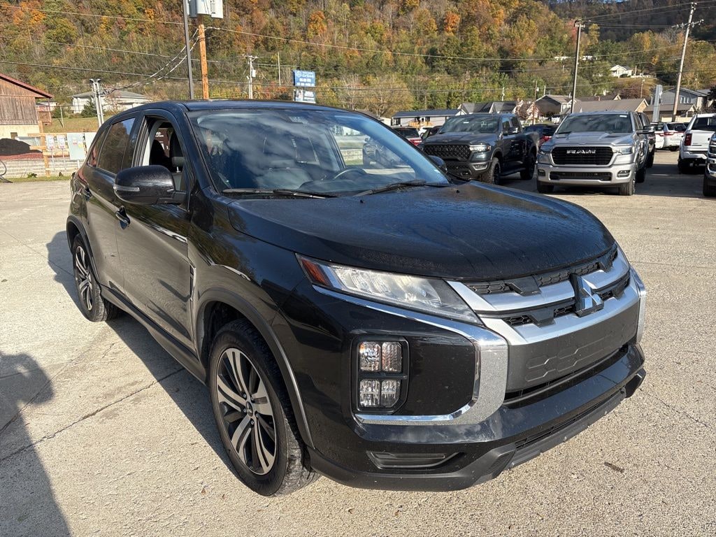 Used 2024 Mitsubishi Outlander Sport 2.0 SE SUV