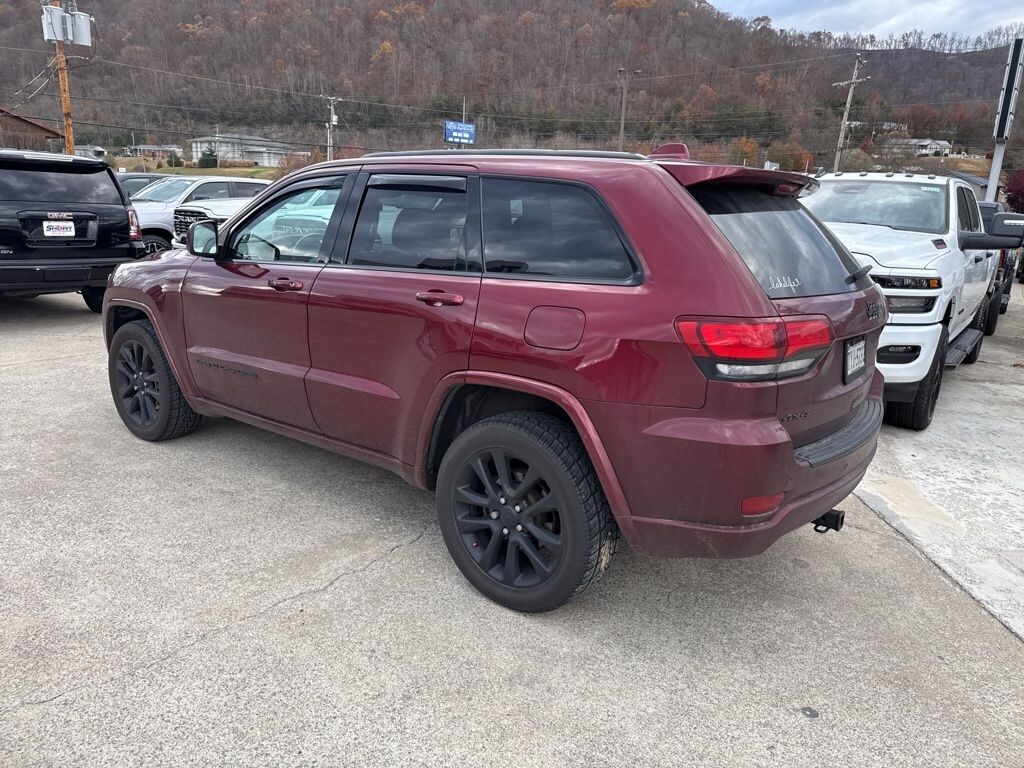 Used 2021 Jeep Grand Cherokee Laredo X SUV