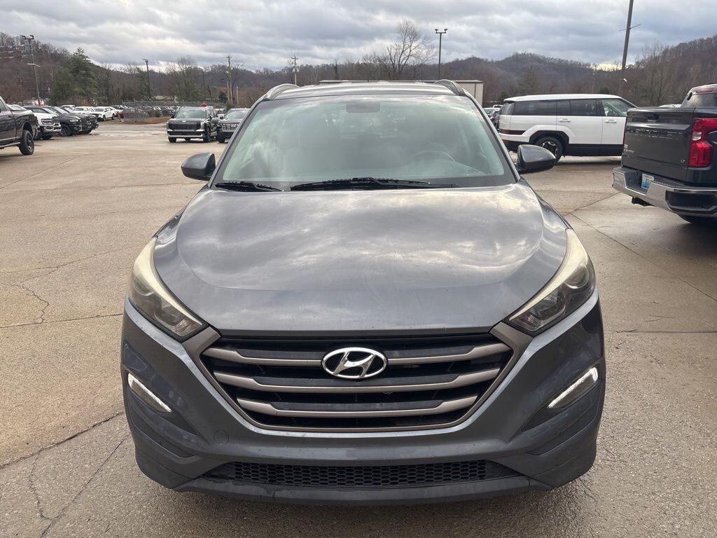 Used 2016 Hyundai Tucson SE SUV