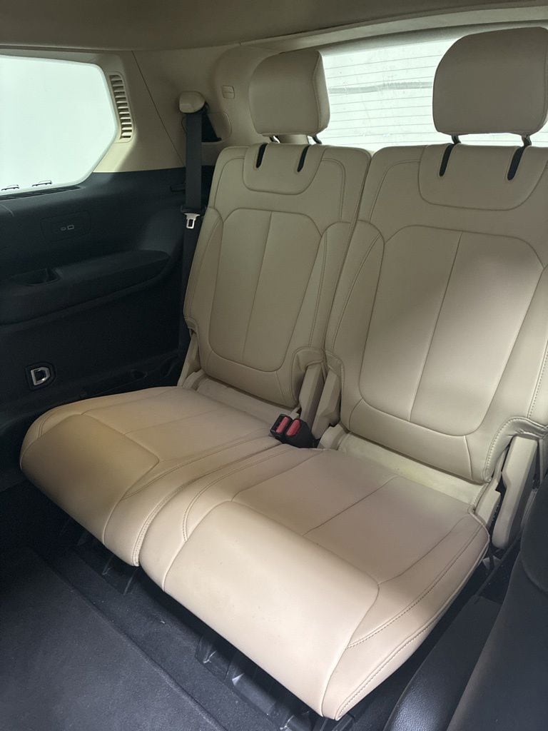 2022 Jeep Grand Cherokee L Limited - Photo 12