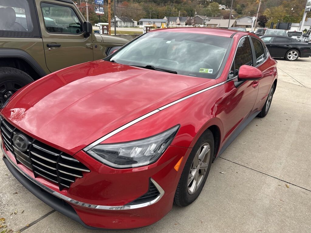 Used 2021 Hyundai Sonata SE Sedan