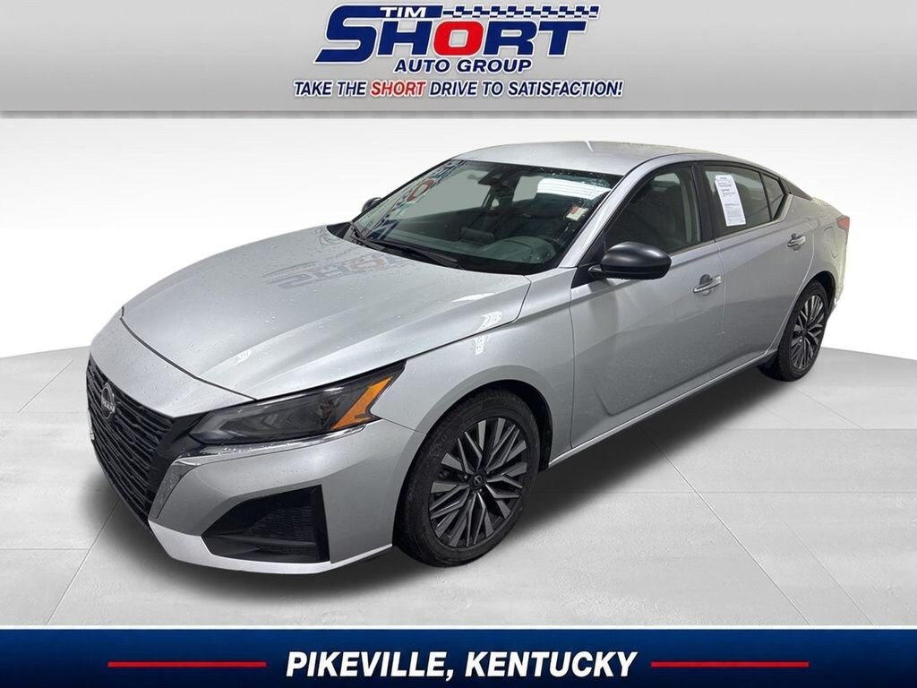 Used 2024 Nissan Altima 2.5 SV Sedan