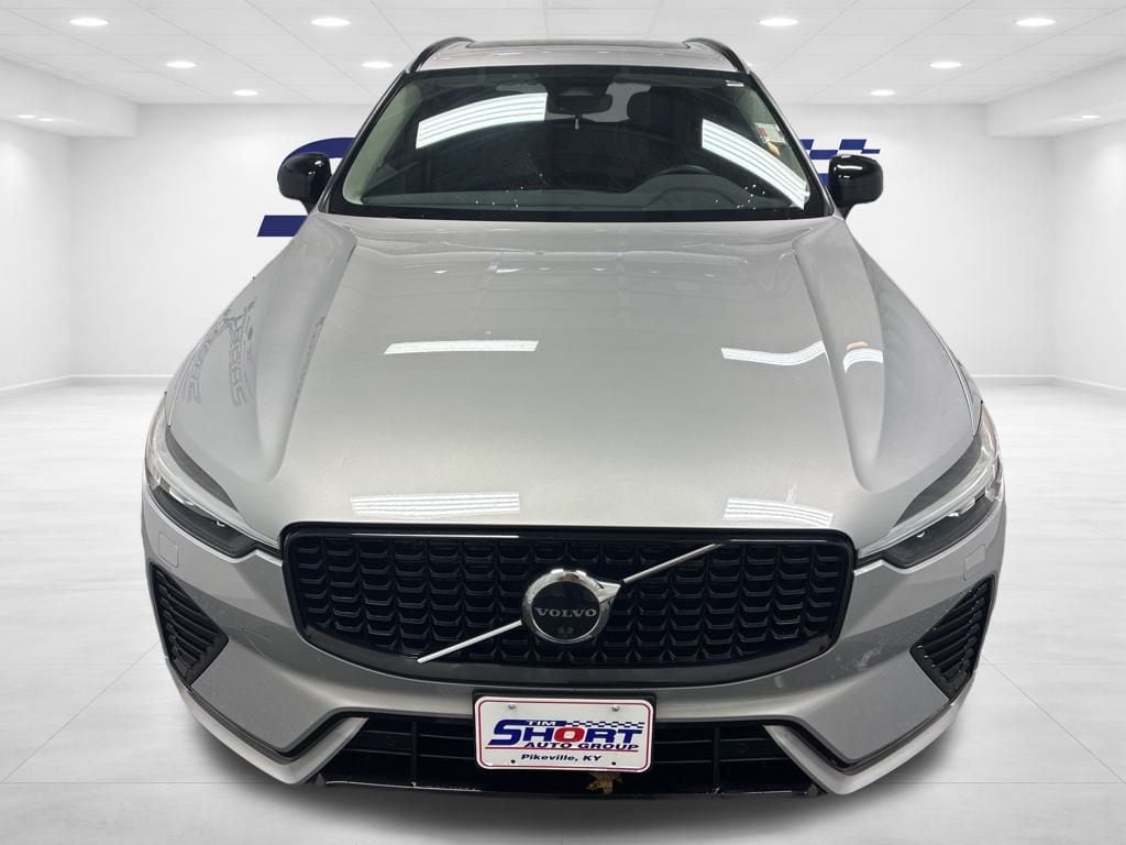 Used 2023 Volvo XC60 B5 Plus Dark Theme SUV