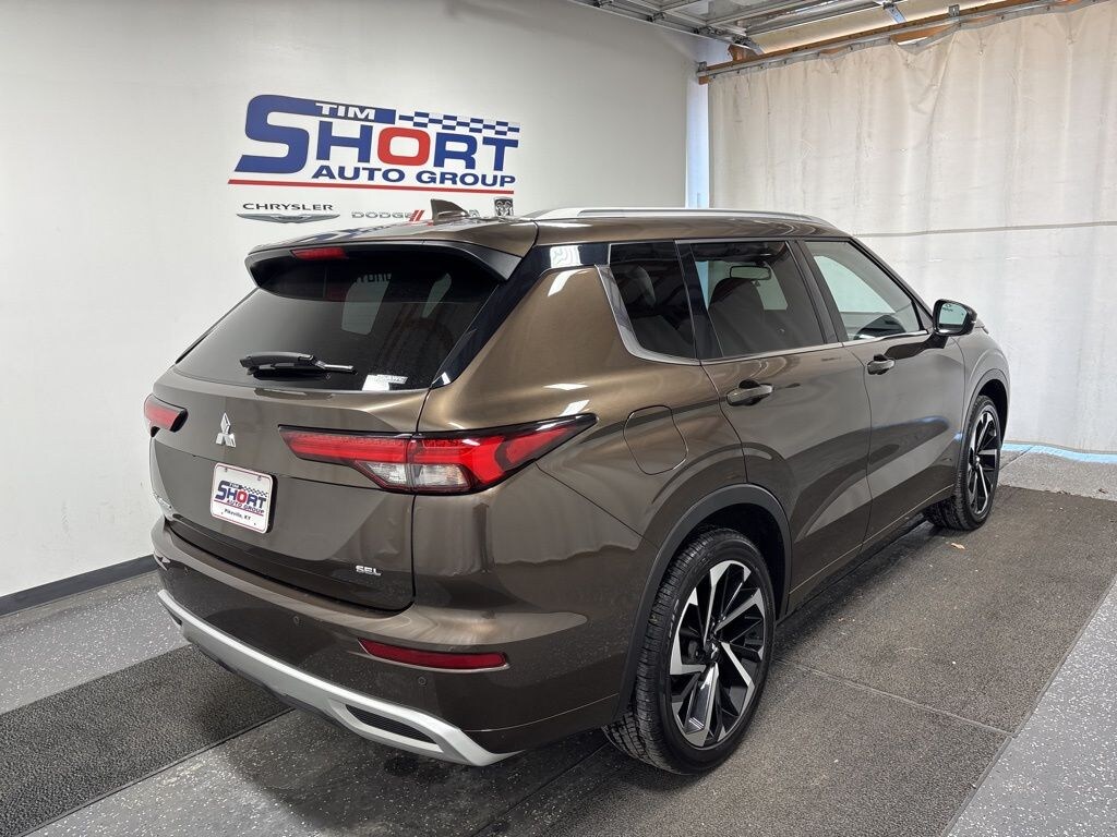 Used 2024 Mitsubishi Outlander SEL SUV
