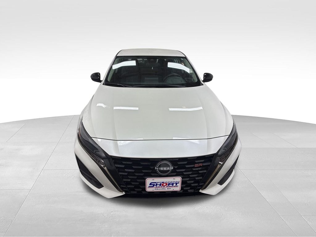 Used 2023 Nissan Altima 2.5 SR Sedan