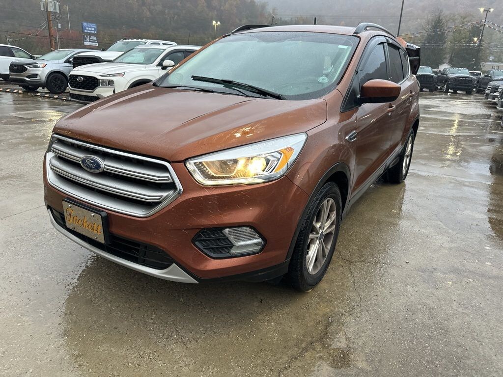 Used 2017 Ford Escape SE SUV