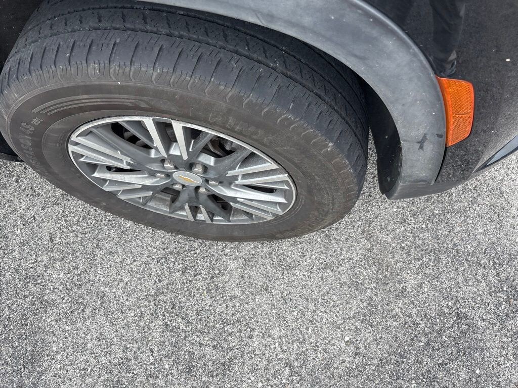 Used 2024 Chevrolet Traverse LS SUV