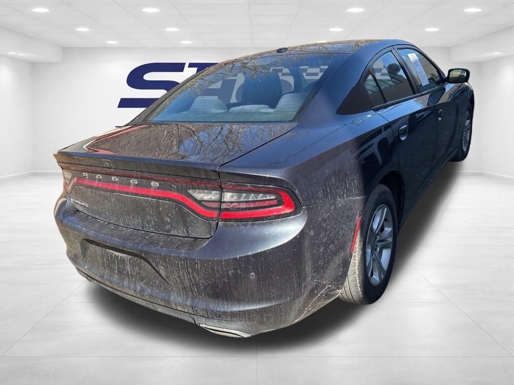 Used 2019 Dodge Charger SXT Sedan