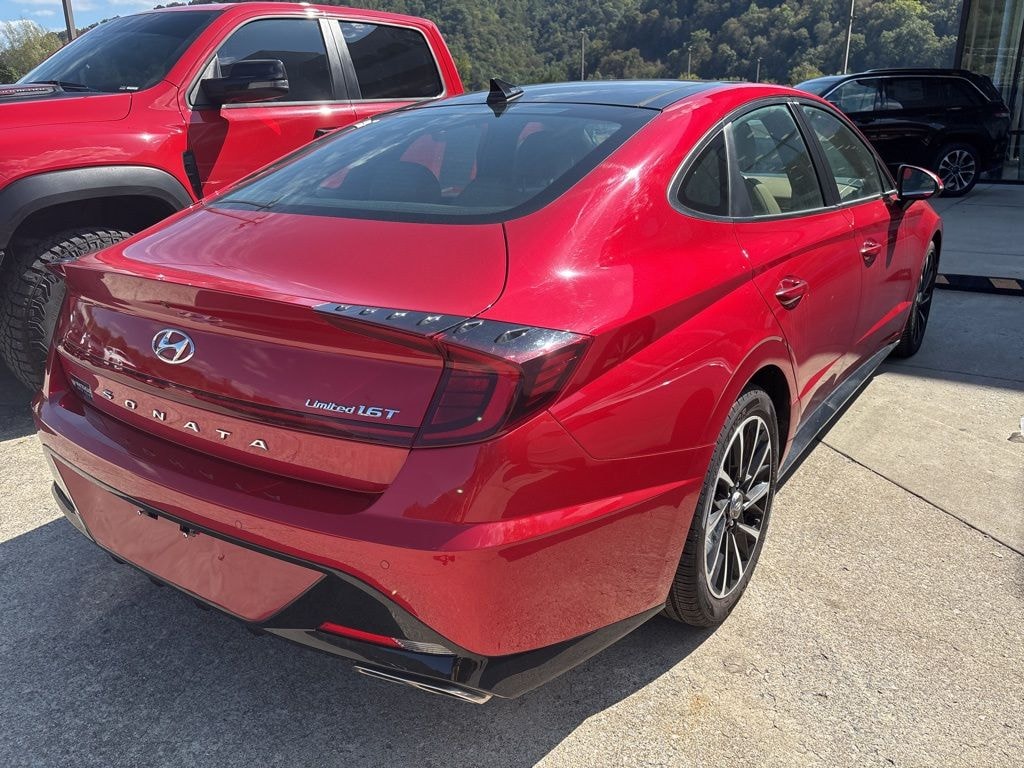 Used 2021 Hyundai Sonata Limited Sedan