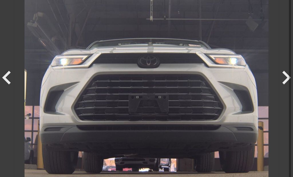 Used 2024 Toyota Grand Highlander XLE SUV