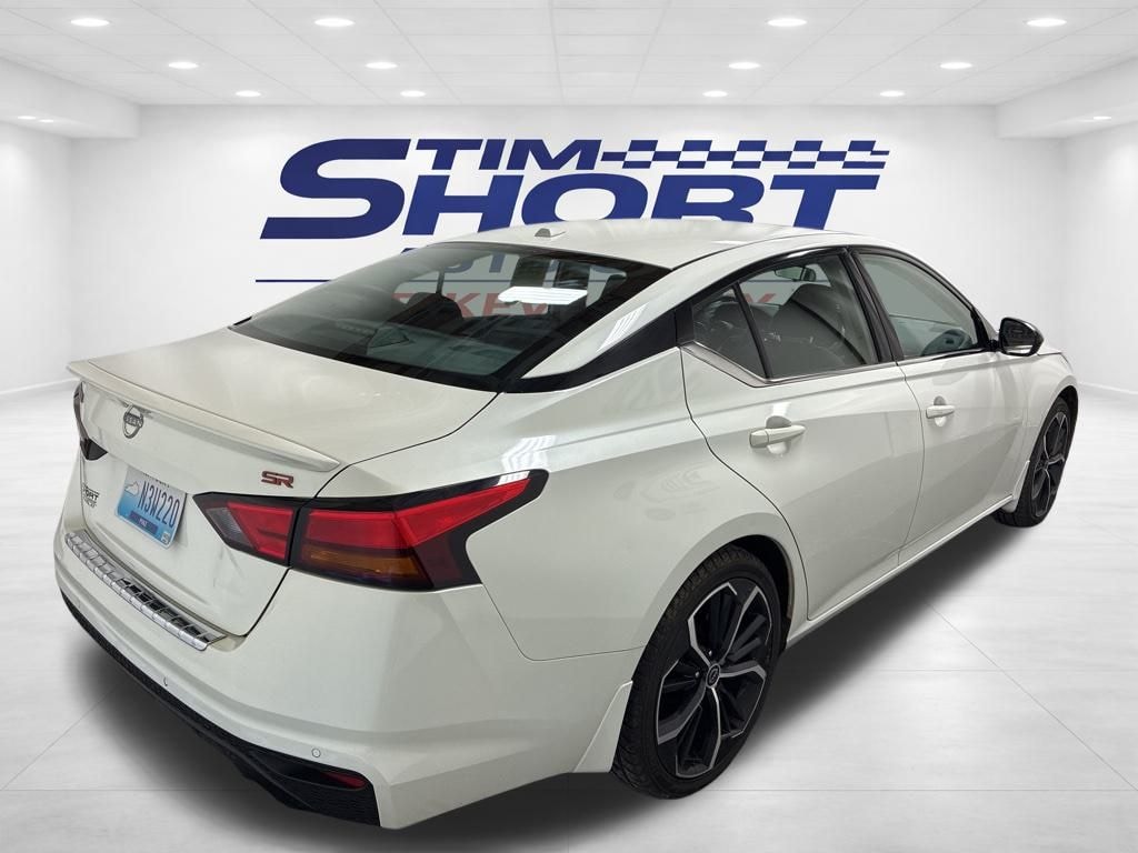 Used 2023 Nissan Altima 2.5 SR Sedan