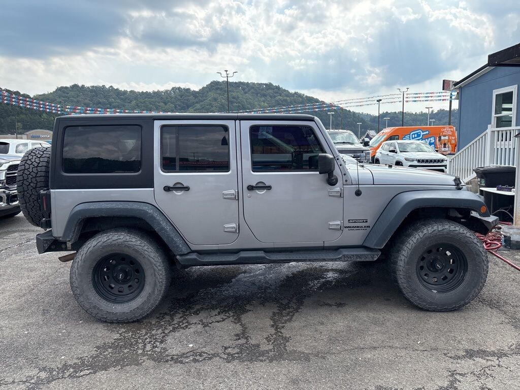 Used 2017 Jeep Wrangler Unlimited Sport SUV