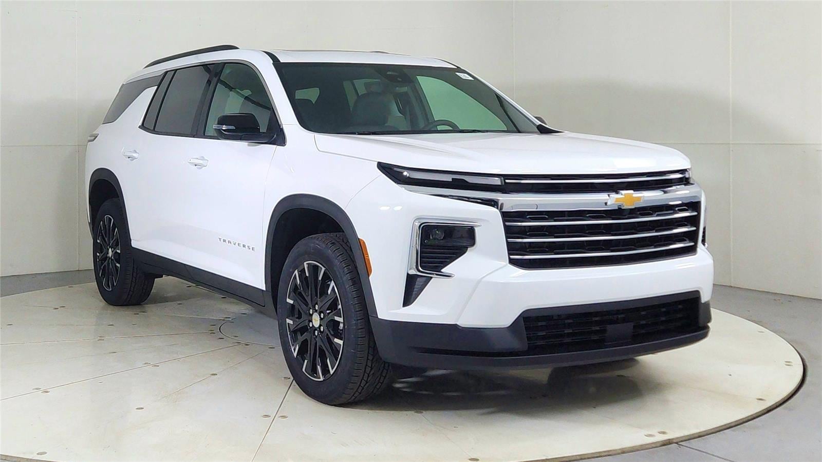 2026 Chevrolet Traverse LT's photo