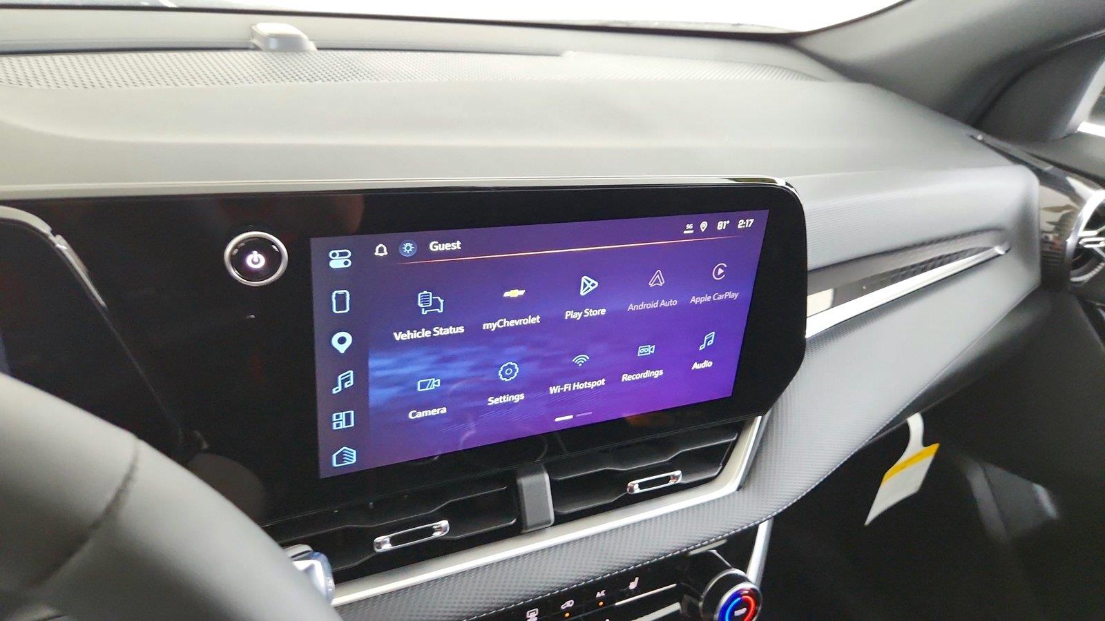 2027 Chevrolet Equinox LT - Photo 31