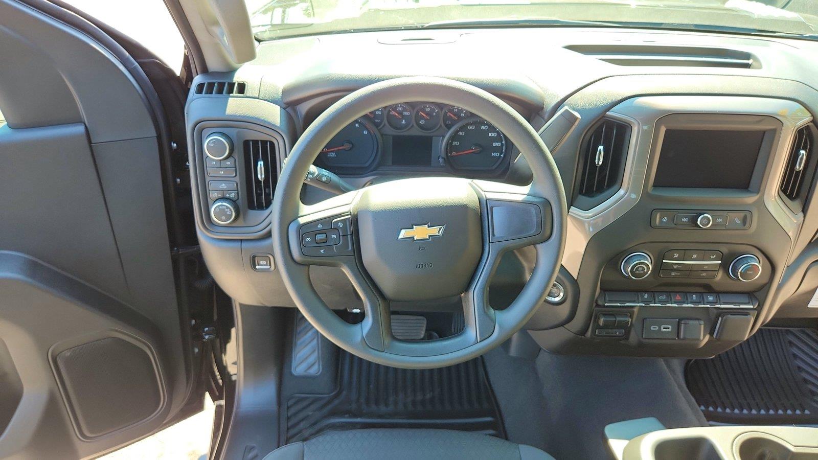 2026 Chevrolet Silverado 2500 HD Custom - Photo 14