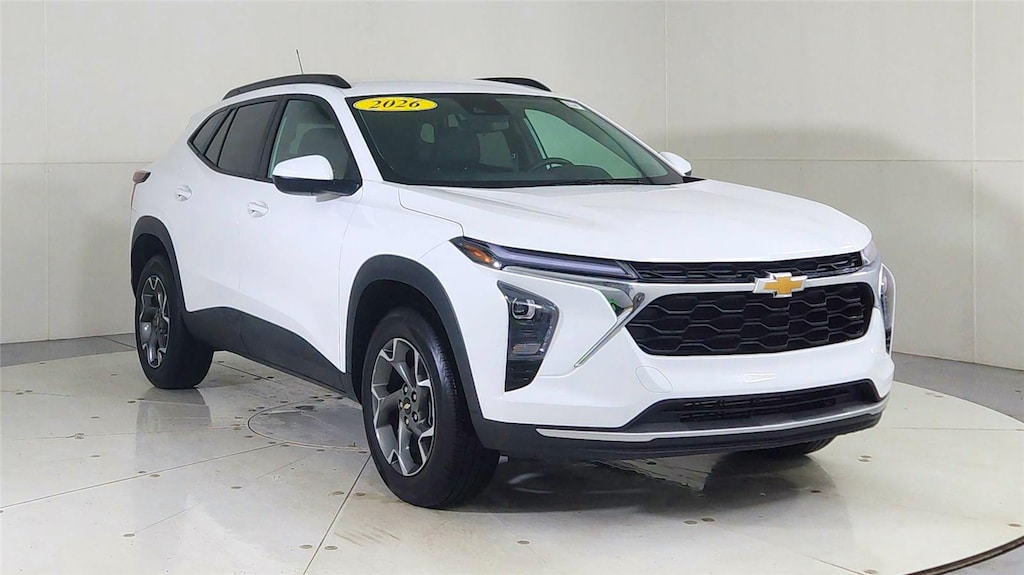 Used 2025 Chevrolet Trax LT SUV