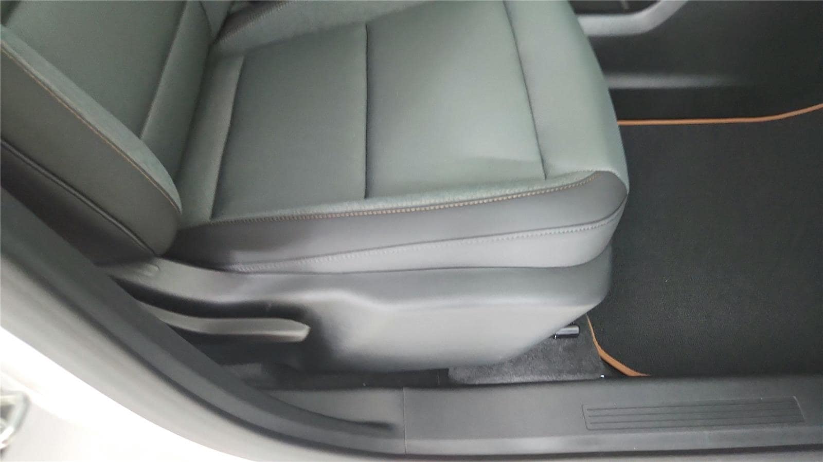 2026 GMC Terrain AT4 - Photo 18