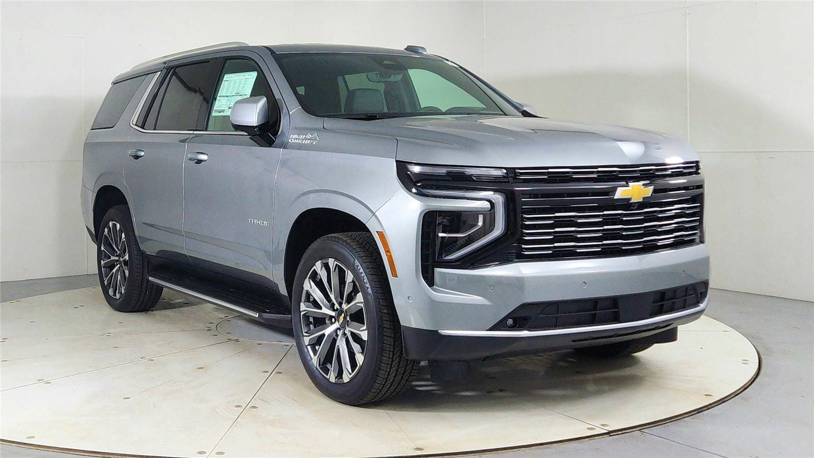 2026 Chevrolet Tahoe High Country's photo