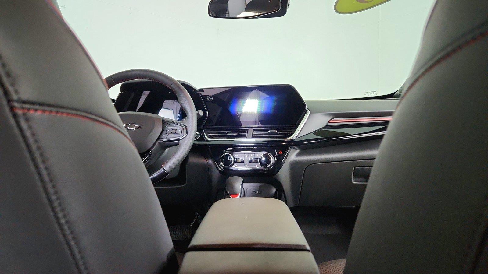 2026 Chevrolet Trax RS - Photo 21