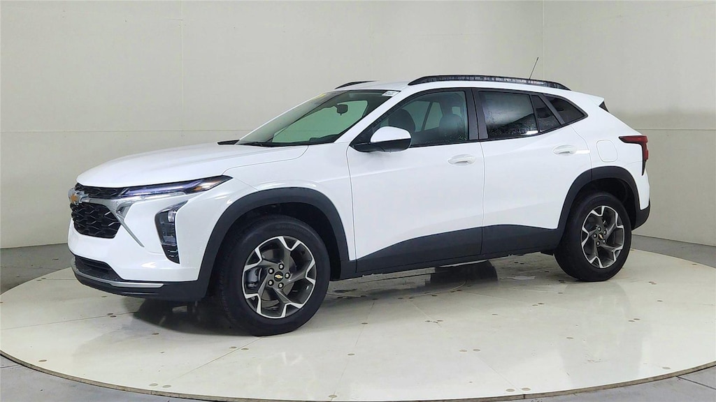 New 2026 Chevrolet Trax LT SUV