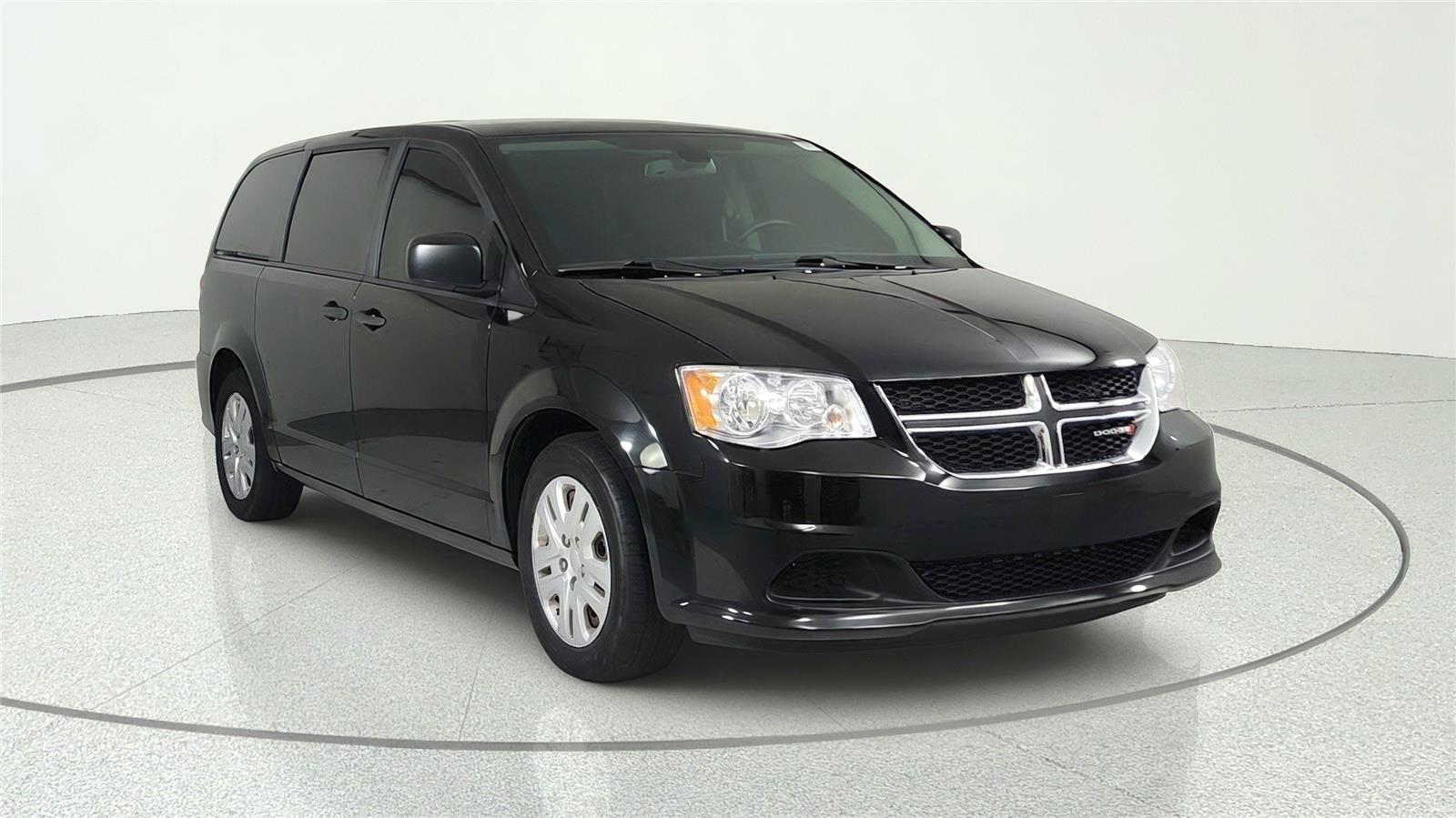 2020 Dodge Grand Caravan SE's photo