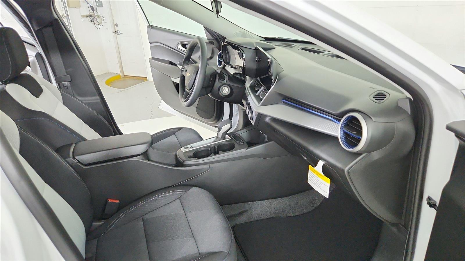 2026 Chevrolet Trax LS - Photo 24