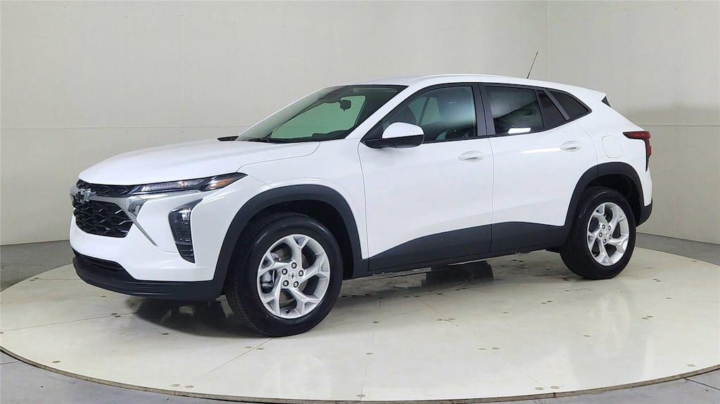 New 2026 Chevrolet Trax LS SUV