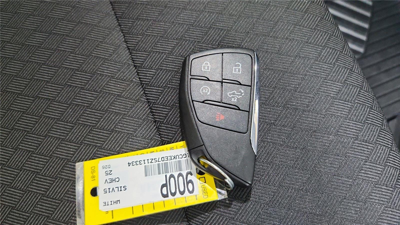 2025 Chevrolet Silverado 1500 RST - Photo 24