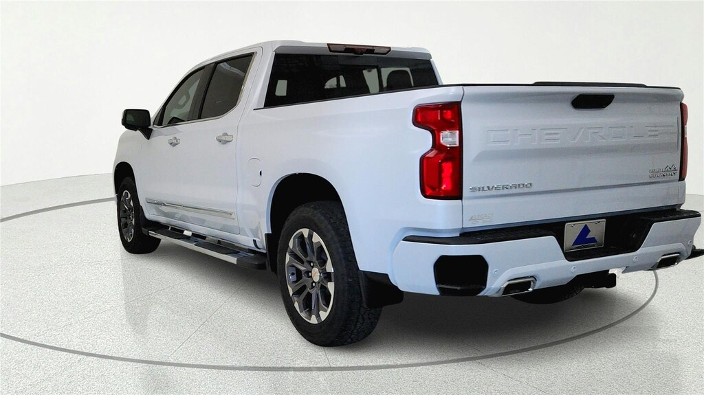 New 2026 Chevrolet Silverado 1500 High Country Truck