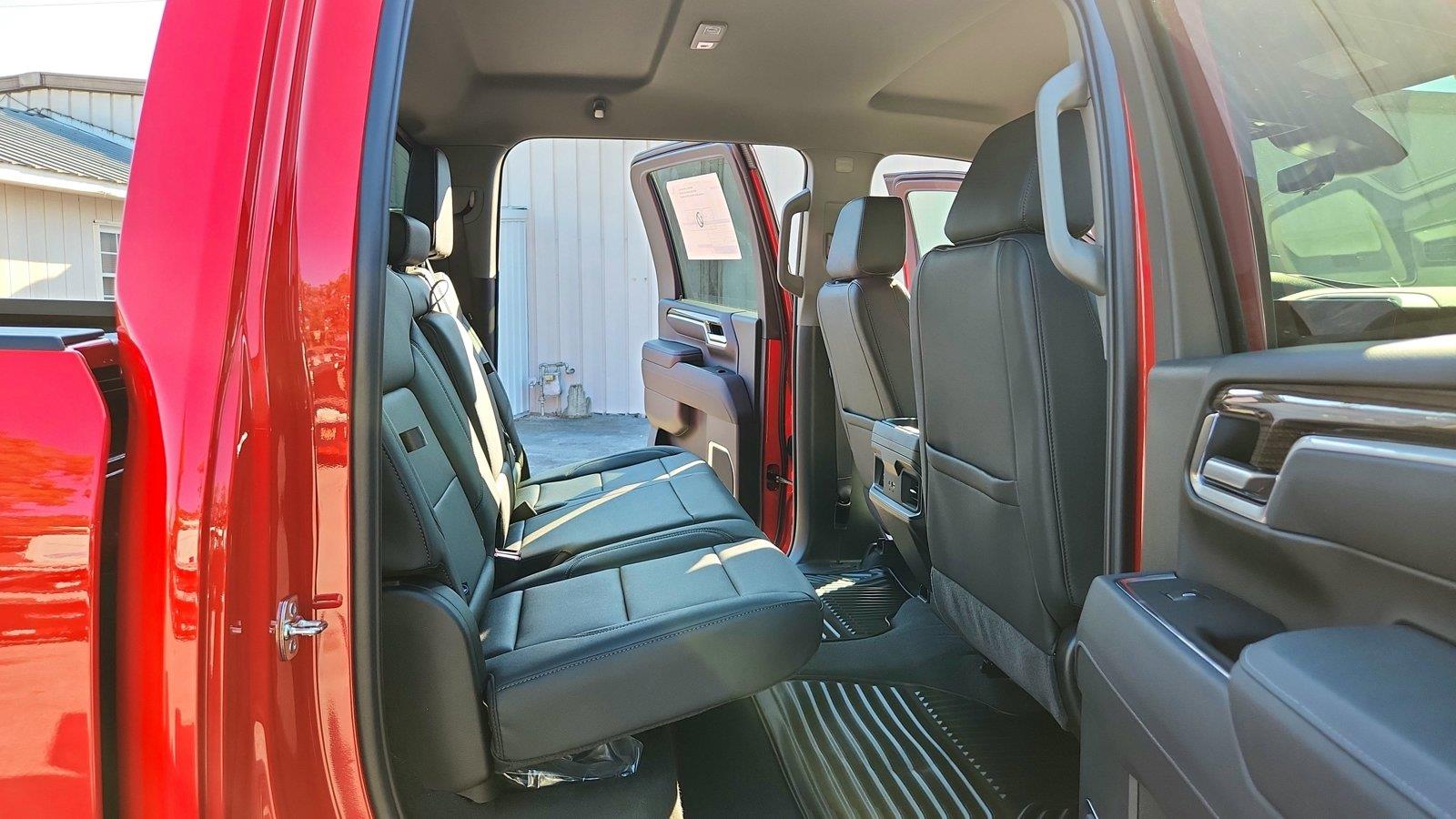 2026 Chevrolet Silverado 3500 HD LT - Photo 22