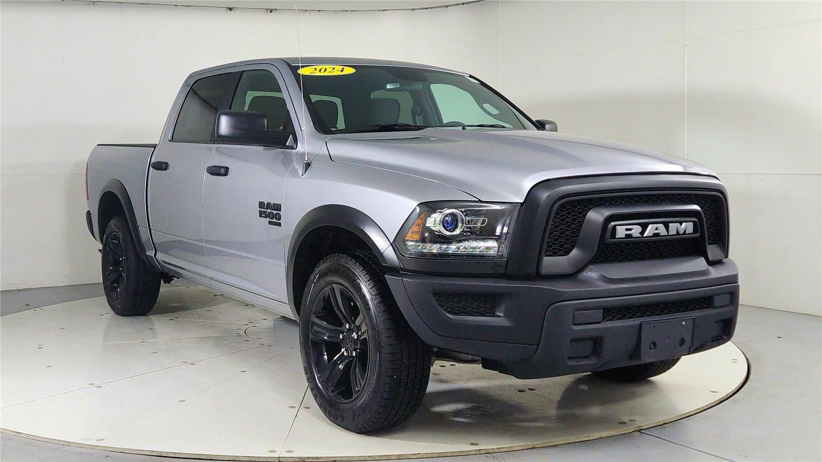 2024 RAM Ram 1500 Classic Warlock