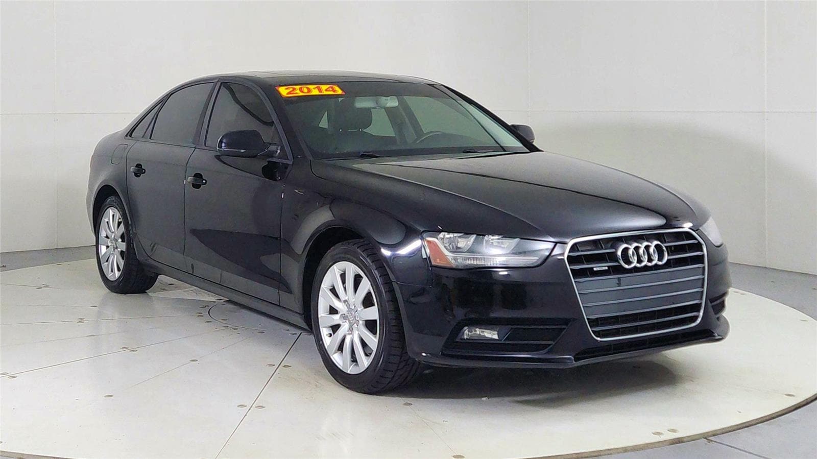 2014 Audi A4 Premium's photo