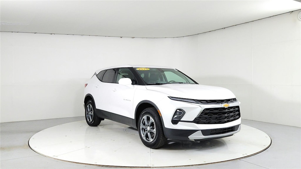 Used 2025 Chevrolet Blazer 2LT SUV