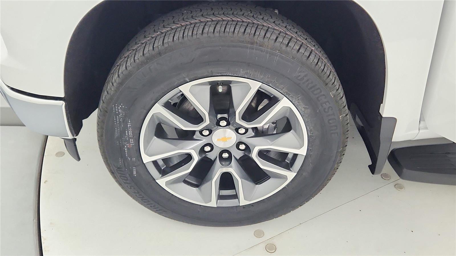 2026 Chevrolet Silverado 1500 LT - Photo 16