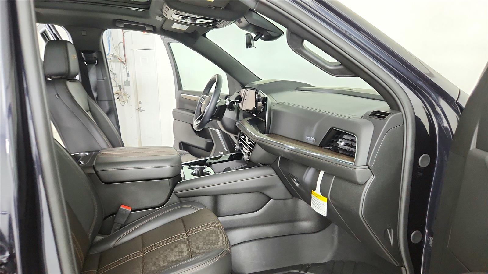 2026 Chevrolet Tahoe High Country - Photo 32