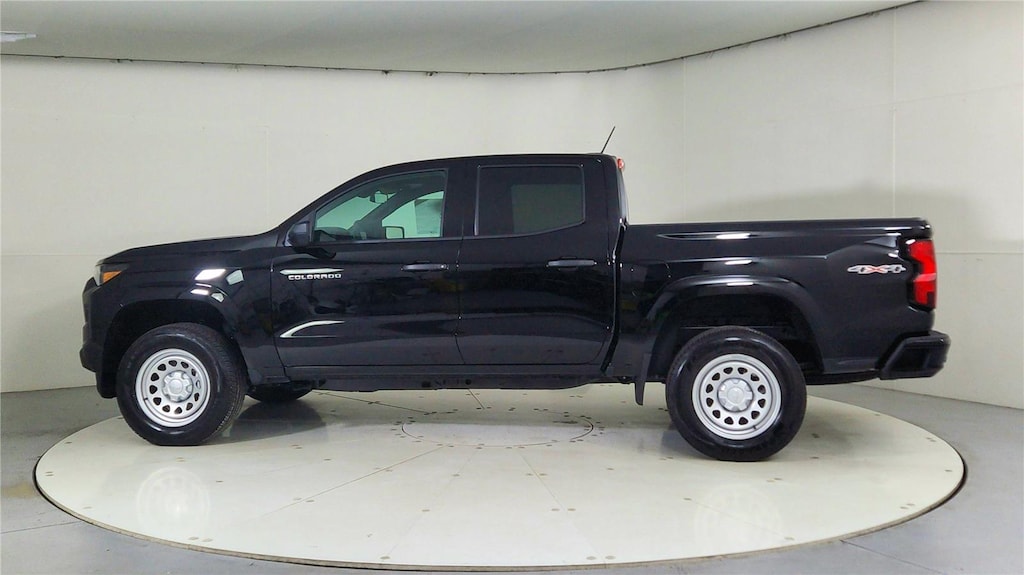 New 2026 Chevrolet Colorado WT Truck