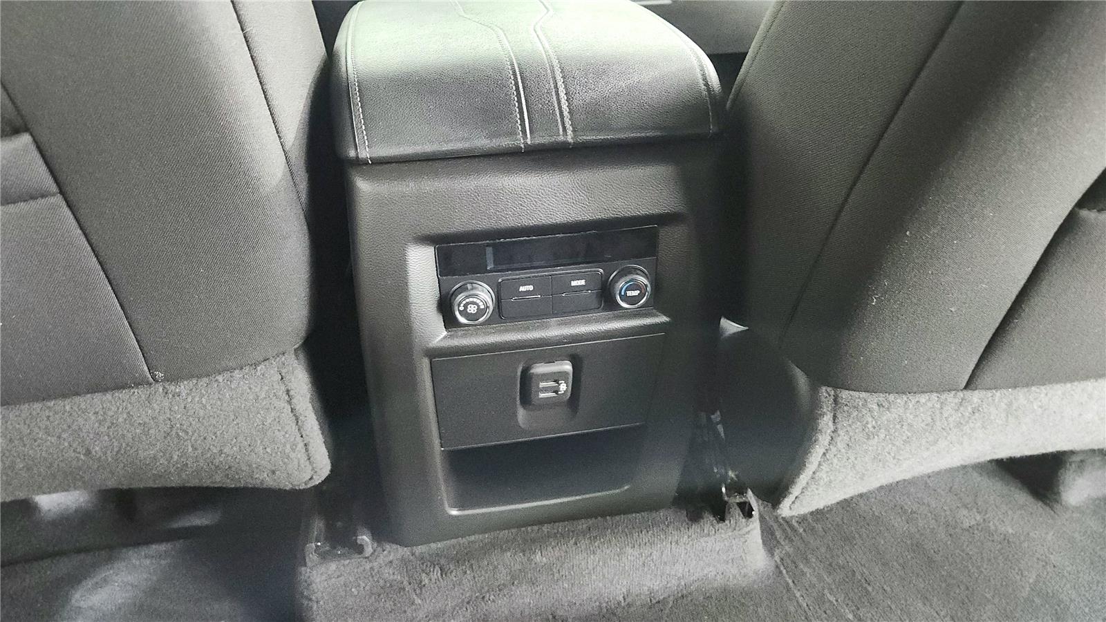 2023 Chevrolet Traverse 1LT - Photo 14