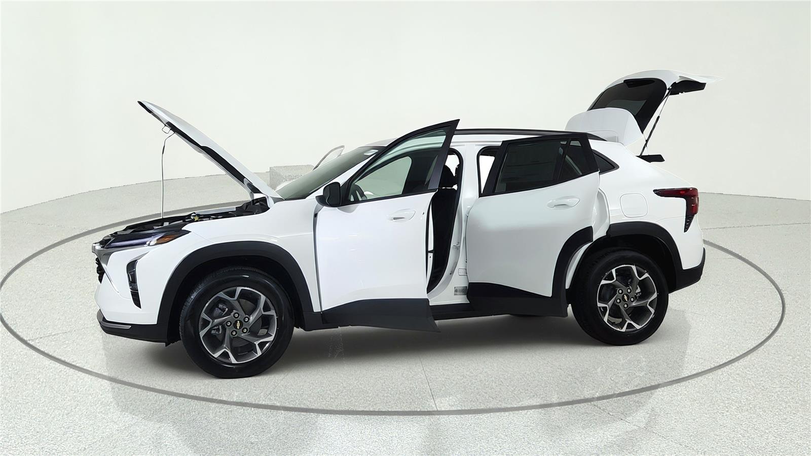2026 Chevrolet Trax LT - Photo 6