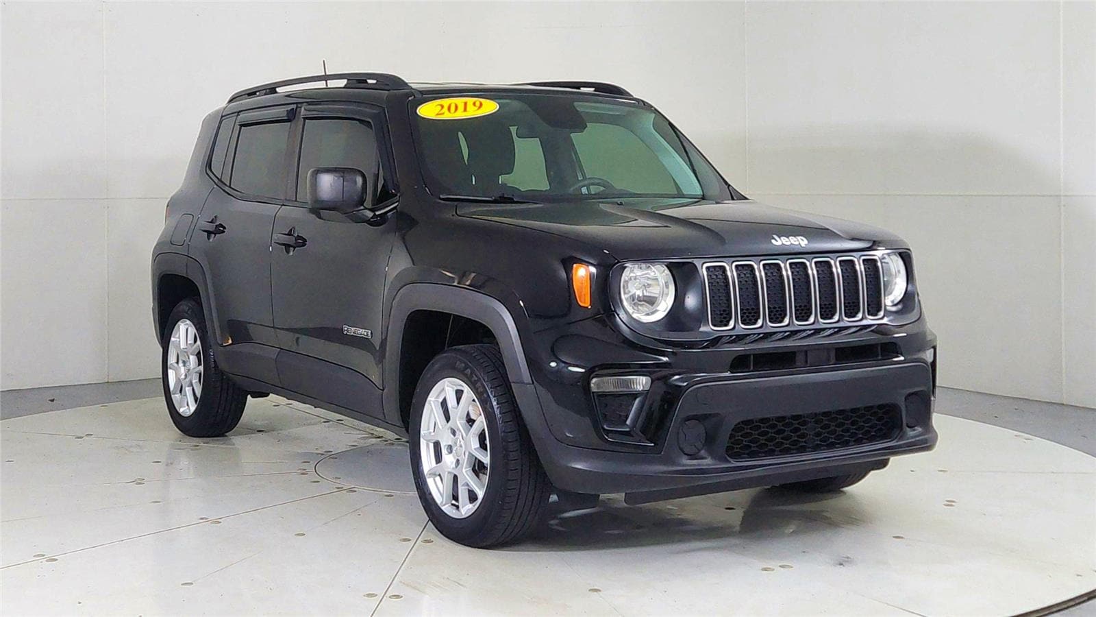 2019 Jeep Renegade Sport's photo