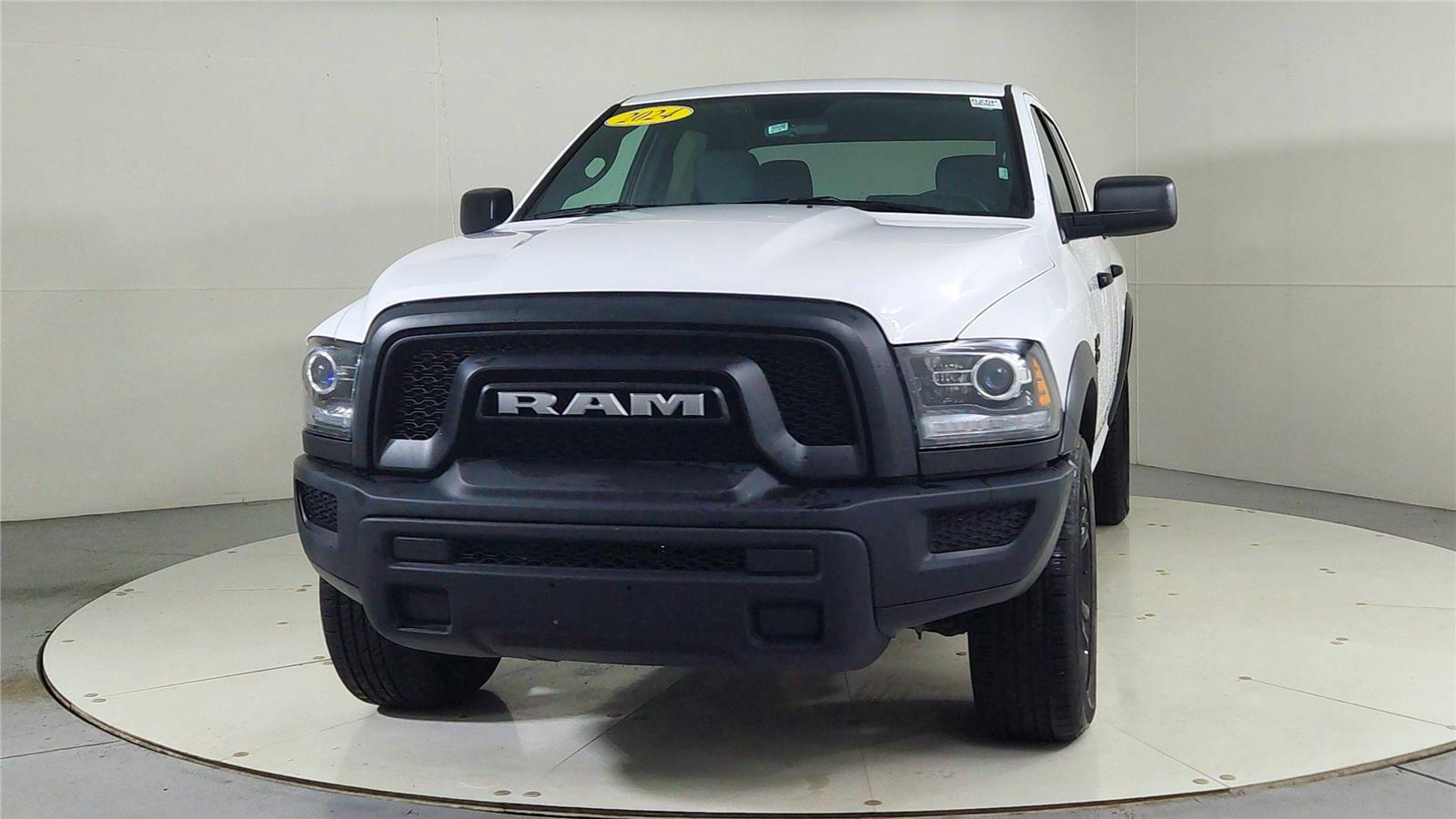 2024 Ram 1500 SLT Warlock photo 2